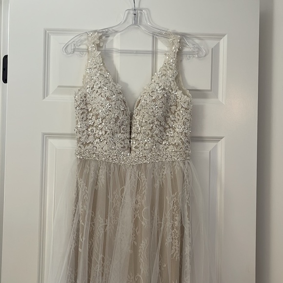 New Zoey Grey Dress - Picture 2 of 8